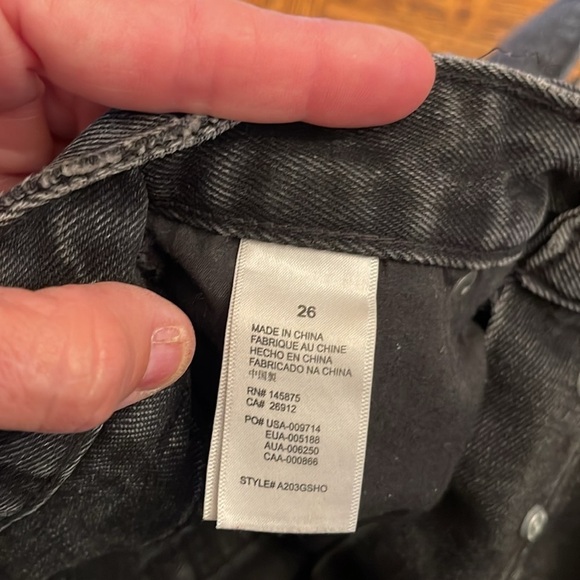 REVOLVE Amuse Society cut off shorts denim black size 26 - Picture 5 of 6